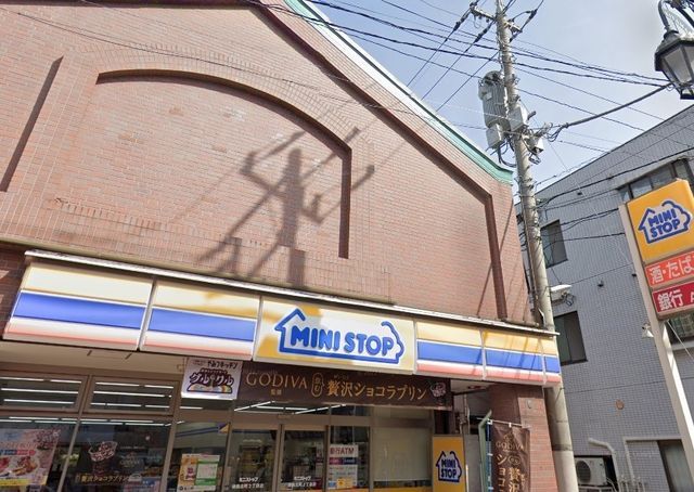 �y���Ӂz�@�~�j�X�g�b�v���n�k��2���ړX �k��3���B 220m