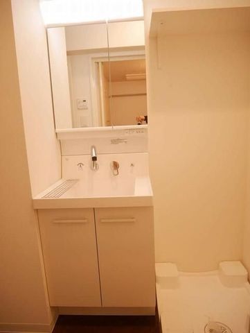 �y���̑��ݔ��z�@