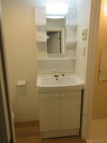 �y���ʏ��z�@