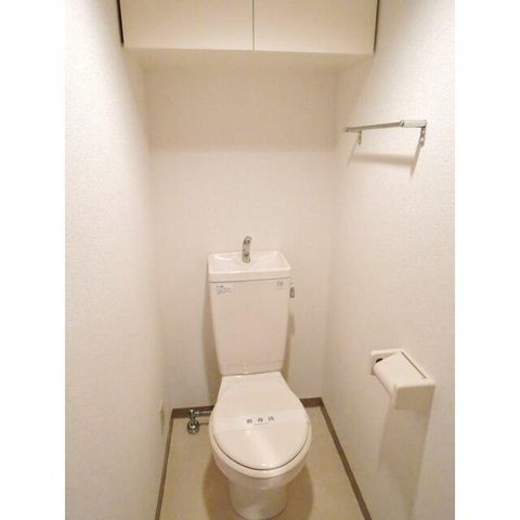 �y�g�C���z�@