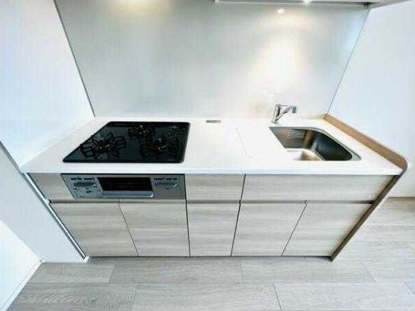 �y���̑��ݔ��z�@