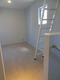�y���ԁE���r���O�z�@