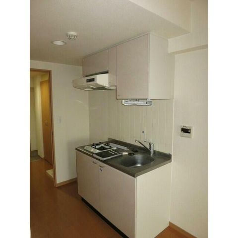 �y�L�b�`���z�@