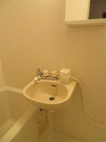 �y���̑��ݔ��z�@