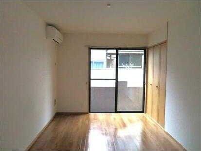 �y���̑������E�X�y�[�X�z�@