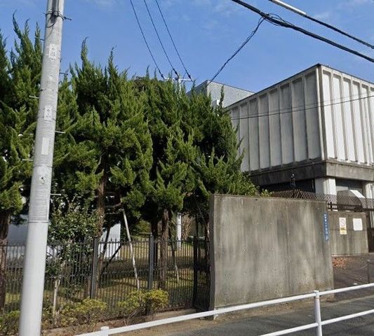 �y���Ӂz�@�����Ɛ���w�}���� �k��8���B 640m