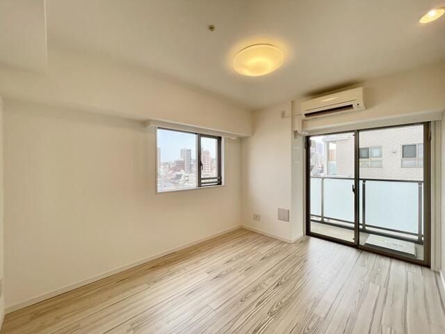 �y���̑������E�X�y�[�X�z�@