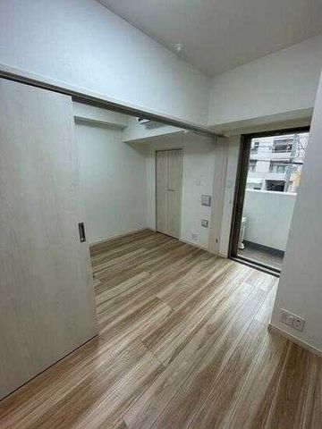 �y���[�z�@