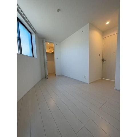 �y���̑��ݔ��z�@