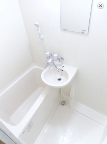 �y�o�X�z�@����