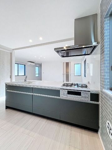 �y�L�b�`���z�@