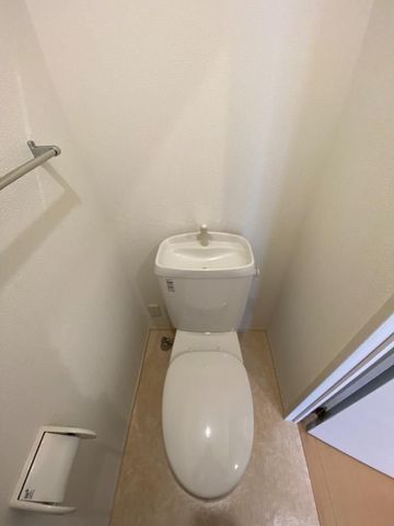 �y�g�C���z�@