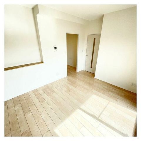 �y���ԁE���r���O�z�@