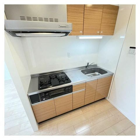 �y�L�b�`���z�@