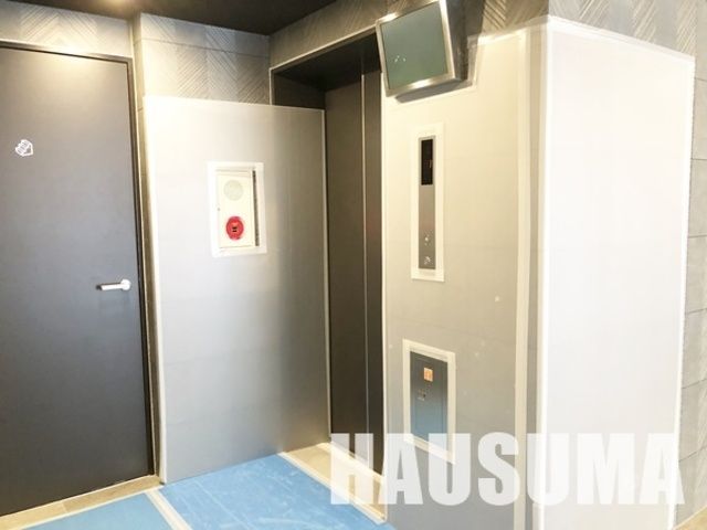 �y���̑��z�@�G���x�[�^�[