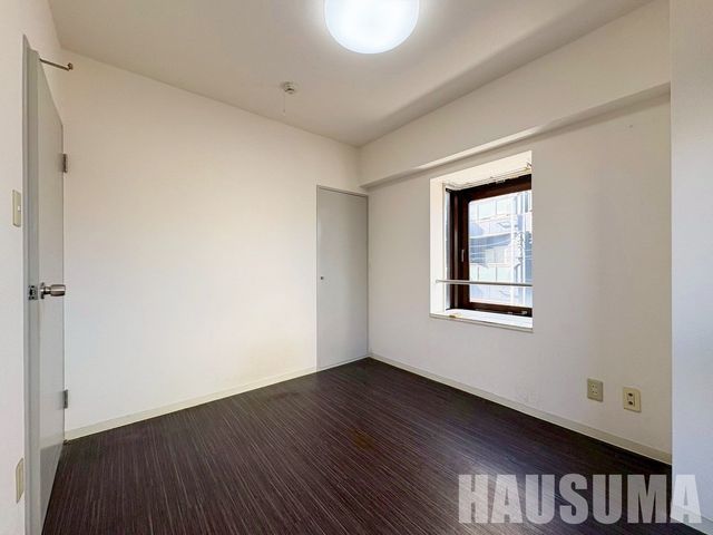 �y���̑������E�X�y�[�X�z�@���r���O/����