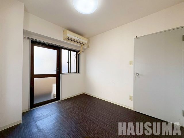 �y���̑������E�X�y�[�X�z�@���r���O/����