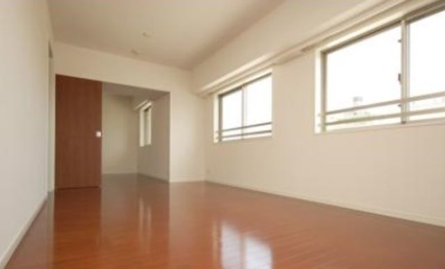 �y���̑��ݔ��z�@����