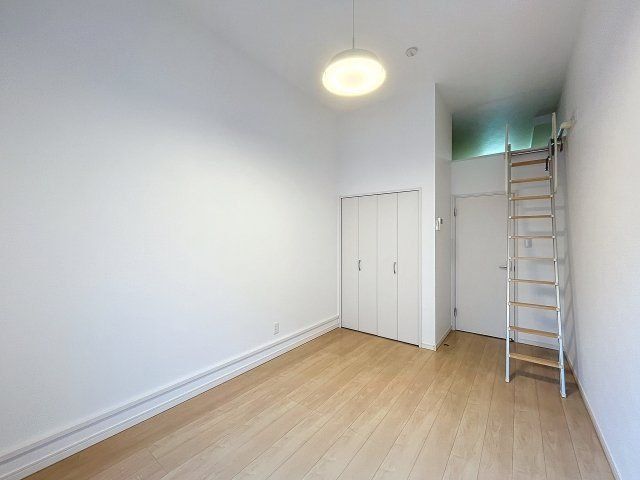 �y���̑������E�X�y�[�X�z�@