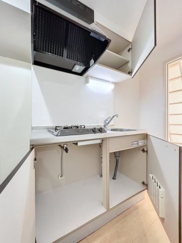 �y�L�b�`���z�@