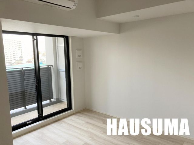 �y���ԁE���r���O�z�@