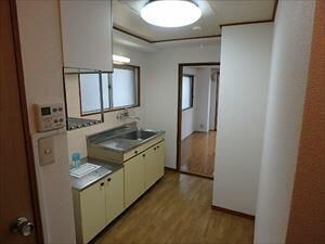 �y�L�b�`���z�@