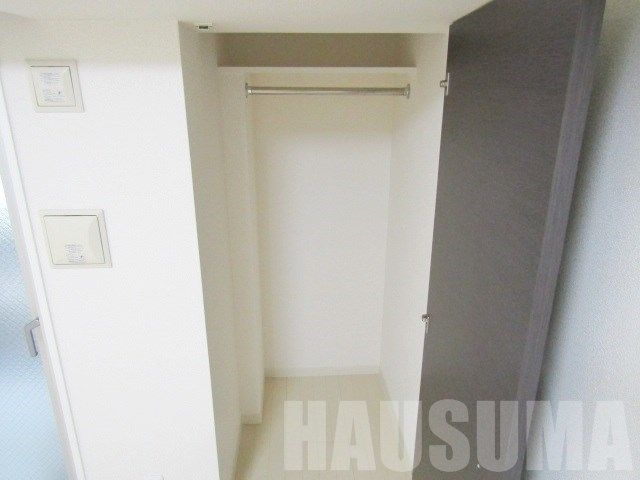 �y���[�z�@�N���[�[�b�g