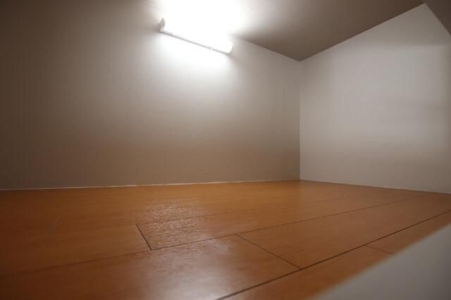 �y���̑������E�X�y�[�X�z�@