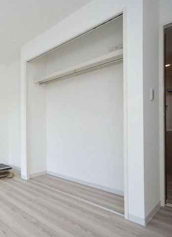 �y���ԁE���r���O�z�@