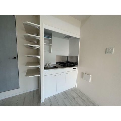 �y�L�b�`���z�@