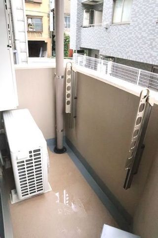 �y�o���R�j�[�z�@
