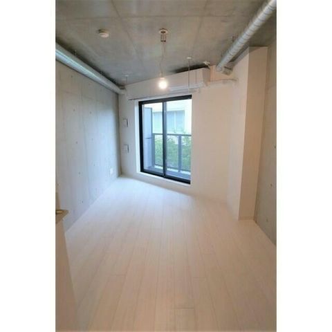 �y���ԁE���r���O�z�@