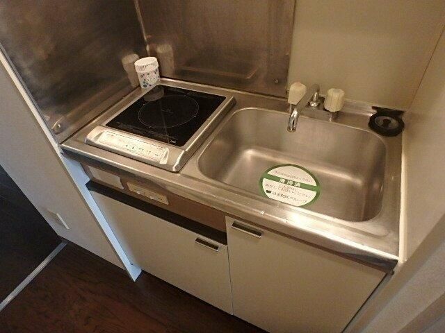 �y�L�b�`���z�@