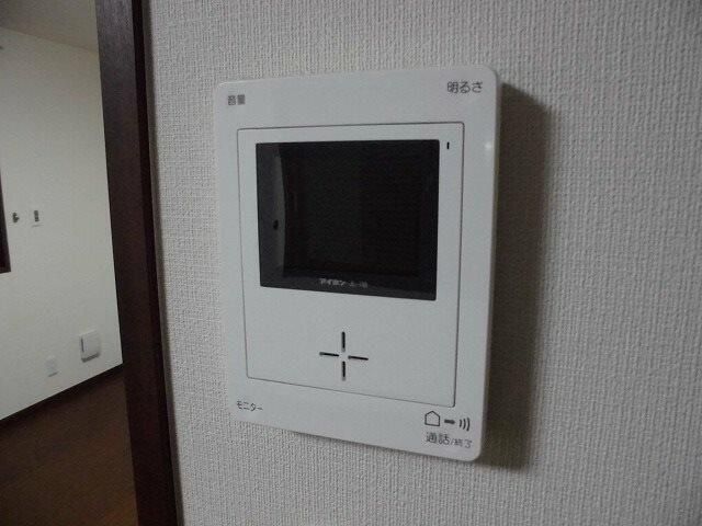 �y���̑��ݔ��z�@