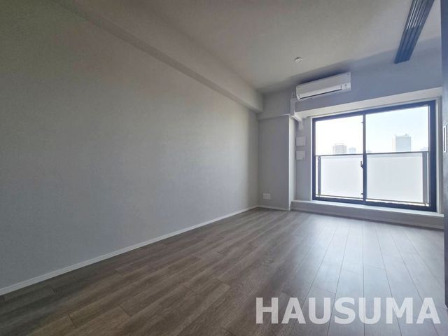 �y�����E���r���O�z�@���r���O/����