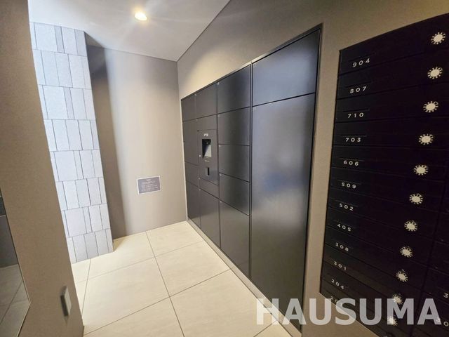 �y���̑��z�@�G���g�����X