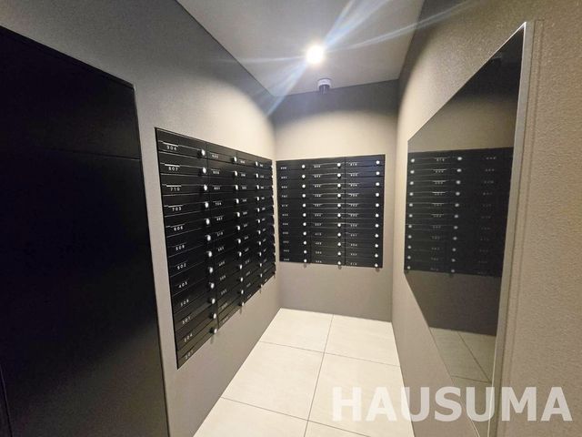 �y���̑��z�@�G���g�����X