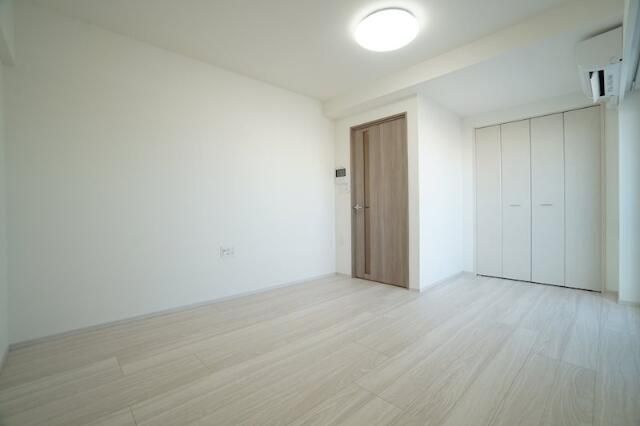 �y���̑������E�X�y�[�X�z�@