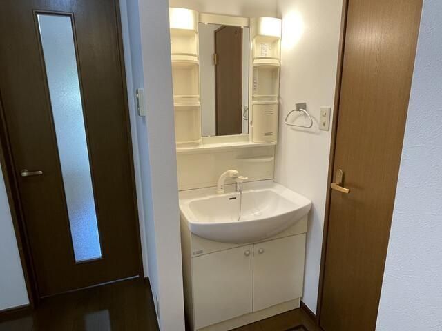 �y���ʏ��z�@