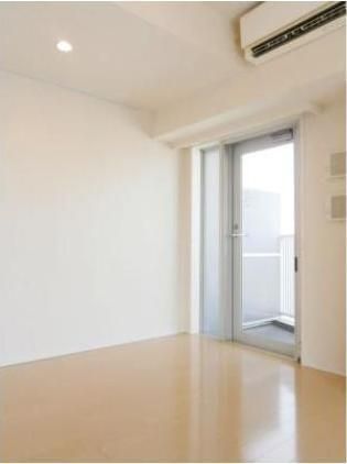 �y���ԁE���r���O�z�@