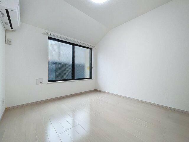 �y���̑������E�X�y�[�X�z�@