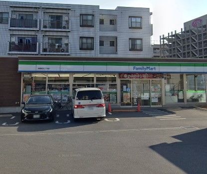 �y���Ӂz�@�t�@�~���[�}�[�g�����ۓ񒚖ړX �k��6���B 410m