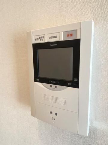 �y���̑��ݔ��z�@