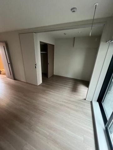 �y���ԁE���r���O�z�@