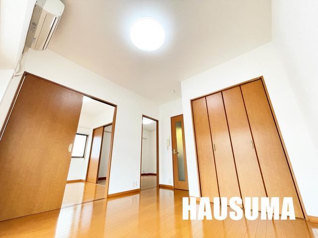 �y���ԁE���r���O�z�@���r���O/����