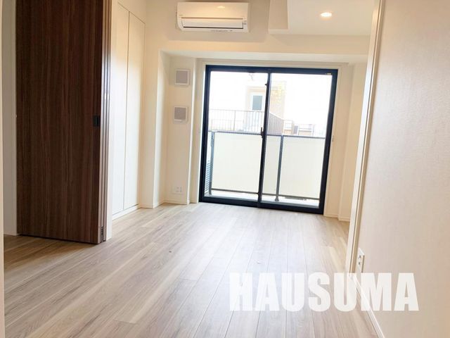 �y���ԁE���r���O�z�@���r���O/����