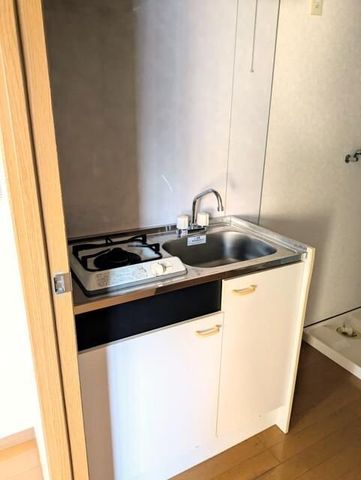 �y�L�b�`���z�@