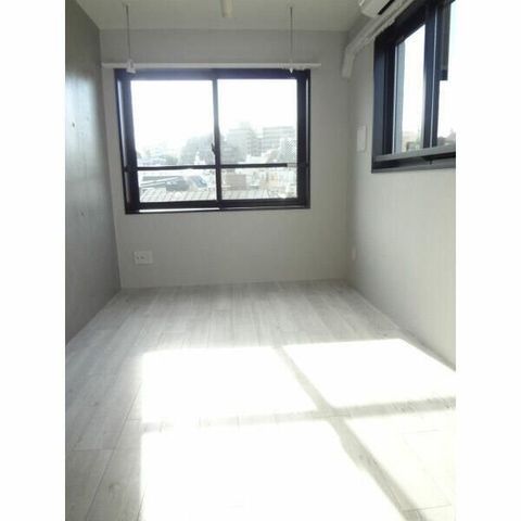 �y���ԁE���r���O�z�@����