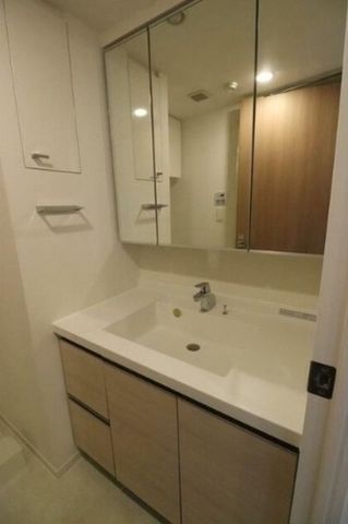 �y���ʏ��z�@���ʑ䁦�������Q��