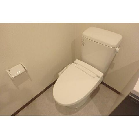 �y�g�C���z�@